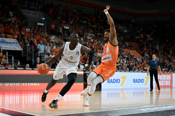 逐渐崭露头 逐渐崭露头